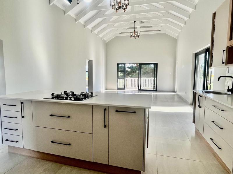 3 Bedroom Property for Sale in Reebok Western Cape